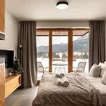 Enklawa Polany - Scenic Mountain View Retreat With Natural Pool By Downtown