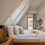아파트 Enklawa Polany - Scenic Mountain View Retreat With Natural Pool By Downtown 코스실리스코