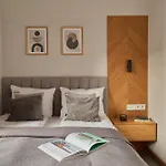 Enklawa Polany - Scenic Mountain View Retreat With Natural Pool By Downtown 코스실리스코