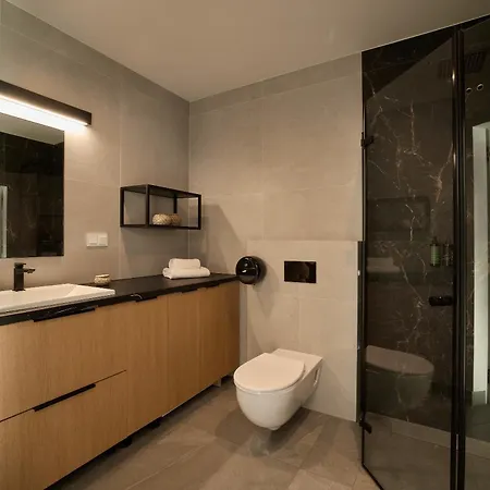 Enklawa Polany - Scenic Mountain View Retreat With Natural Pool By Downtown Apartment Kościelisko