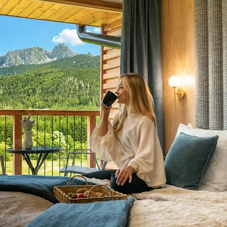 Apartment Enklawa Polany - Scenic Mountain View Retreat With Natural Pool By Downtown Kościelisko