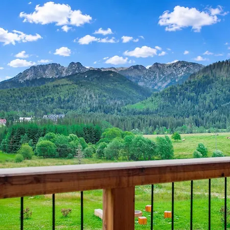 Apartment Enklawa Polany - Scenic Mountain View Retreat With Natural Pool By Downtown